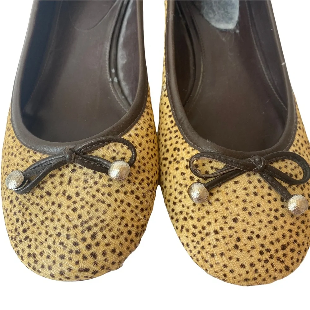 Gianni Bini Animal Print Calf Hair Flats Shoes Bow Size 7.5